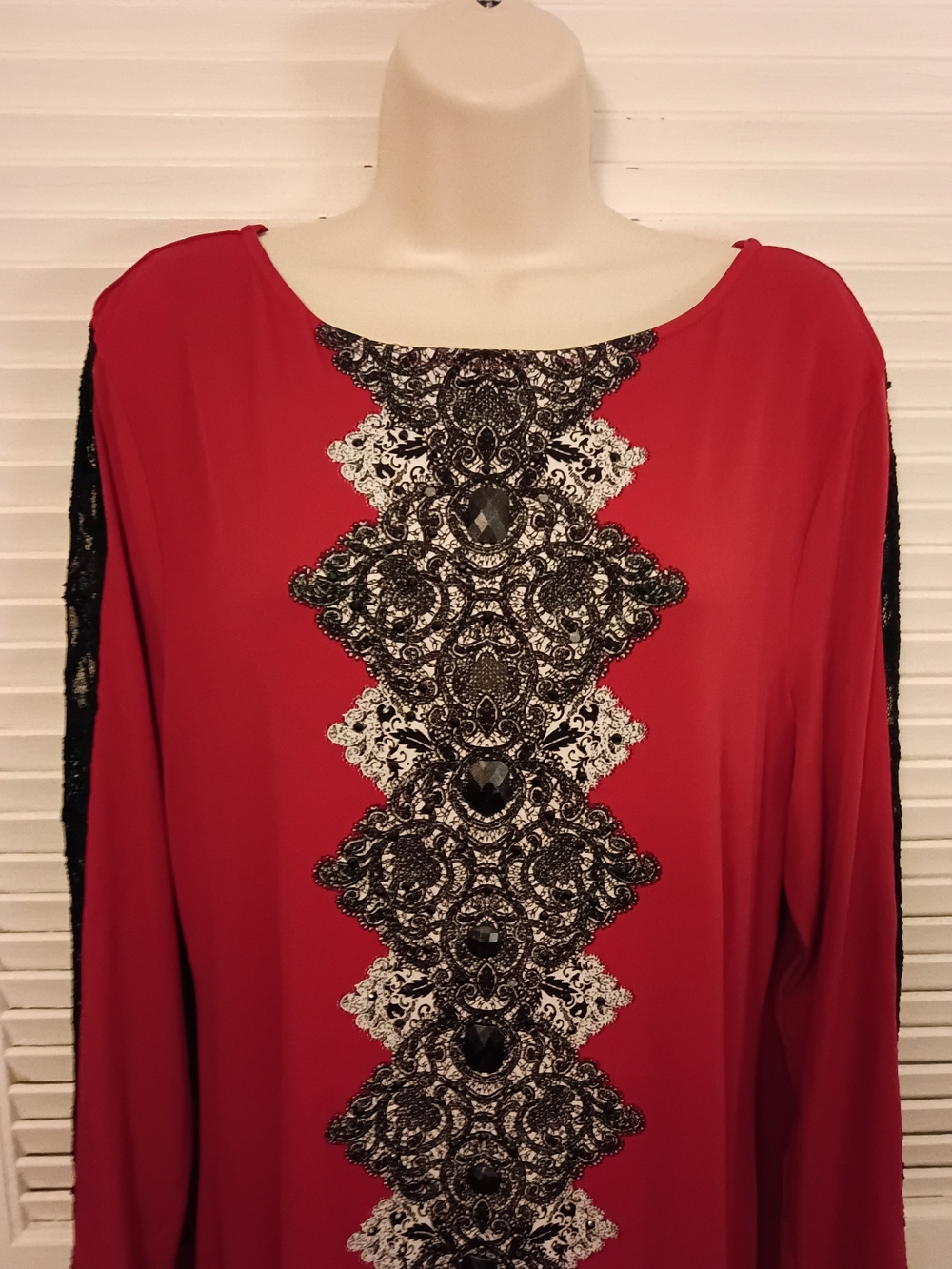 Style & Co. Red Long-Sleeve Shift Dress with Black Metallic Trim - Picture 3 of 8